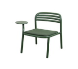 Bliss-nojatuoli sivupöydällä